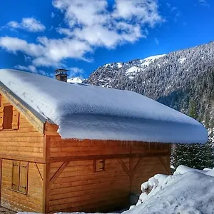 Refuge Du Linga Chalet